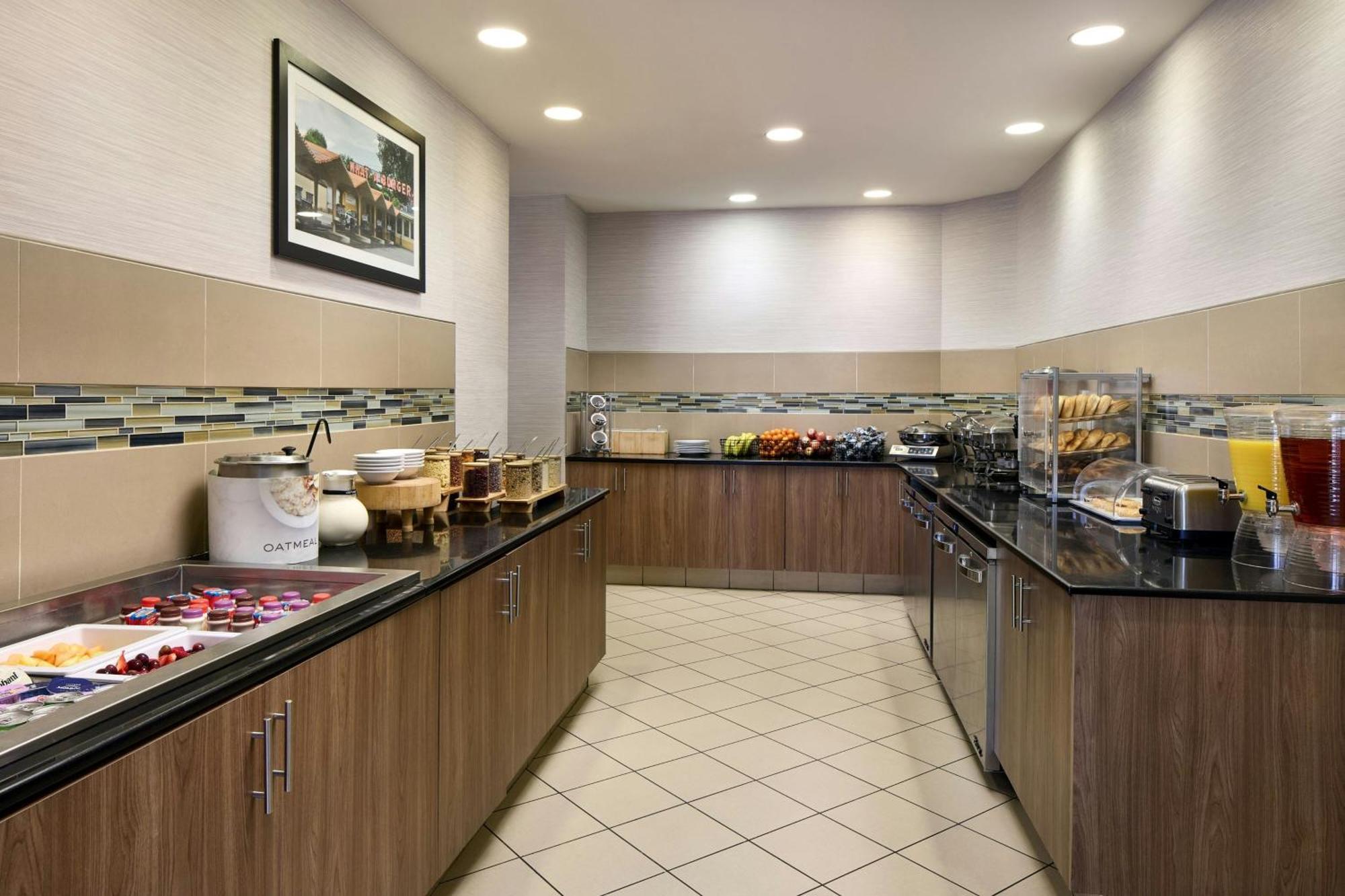 Residence Inn Charlotte Uptown מראה חיצוני תמונה