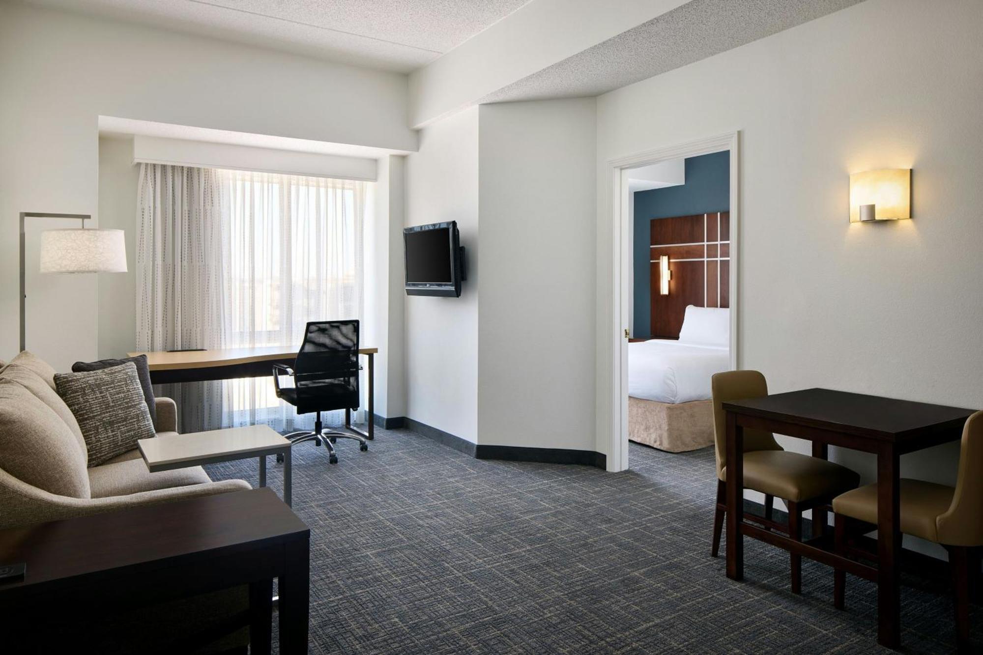 Residence Inn Charlotte Uptown מראה חיצוני תמונה