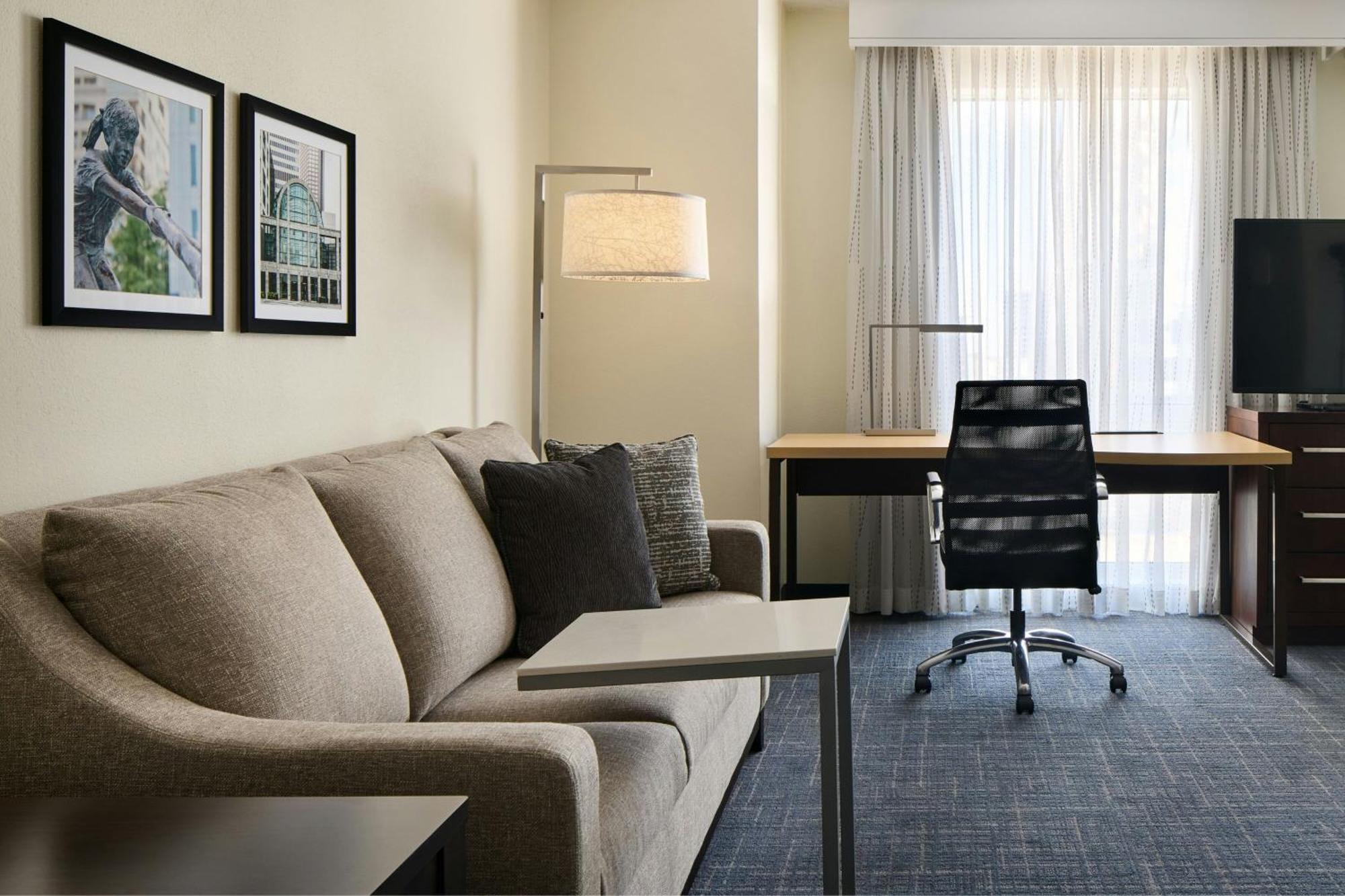 Residence Inn Charlotte Uptown מראה חיצוני תמונה