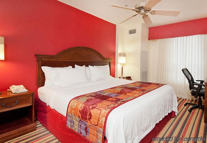 Residence Inn Charlotte Uptown חדר תמונה