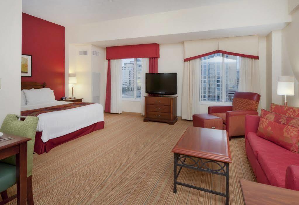 Residence Inn Charlotte Uptown חדר תמונה